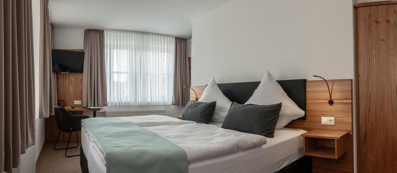 Hotel Drei Tannen Moosburg an der Isar Zewnętrze zdjęcie